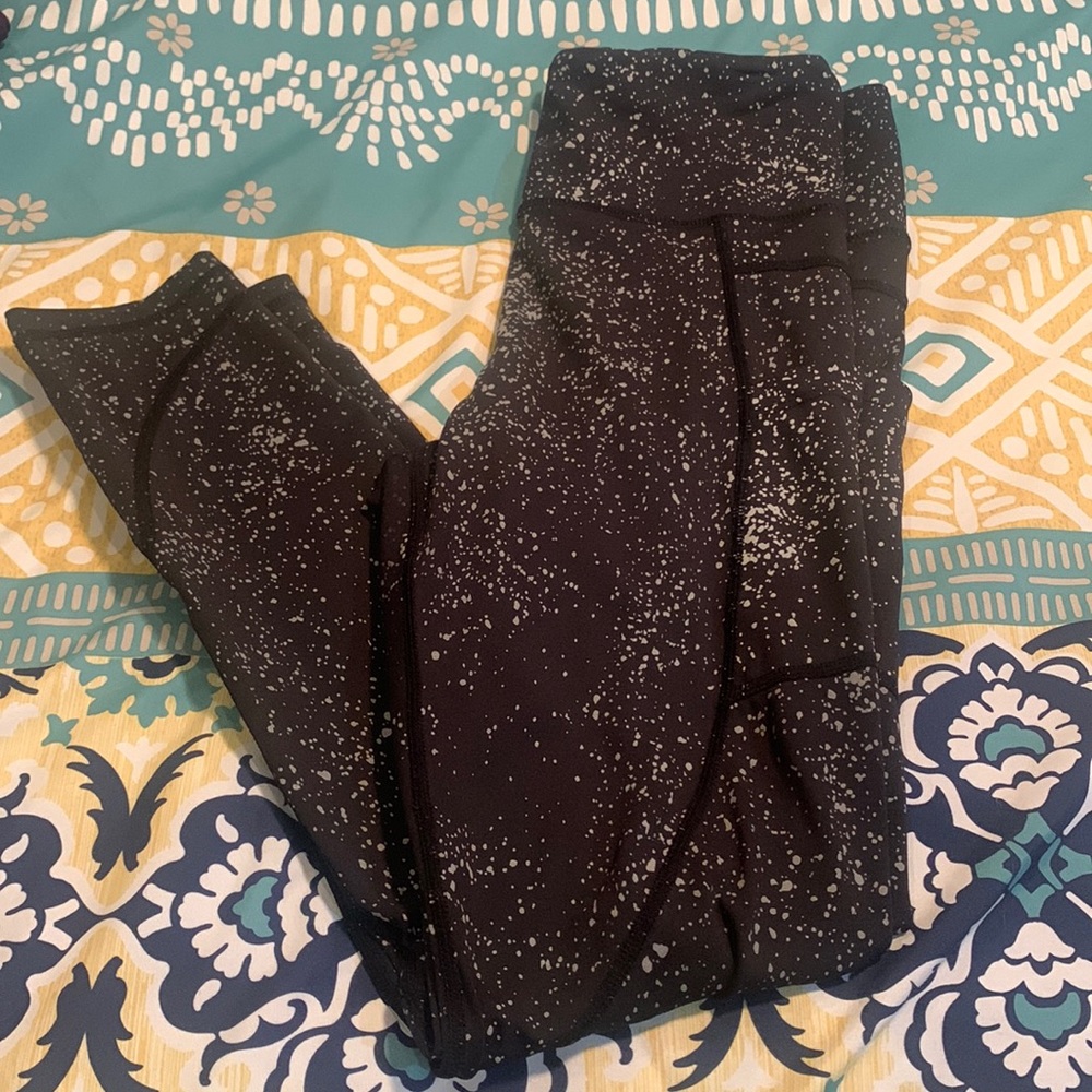 Zyia reflective leggings size 4